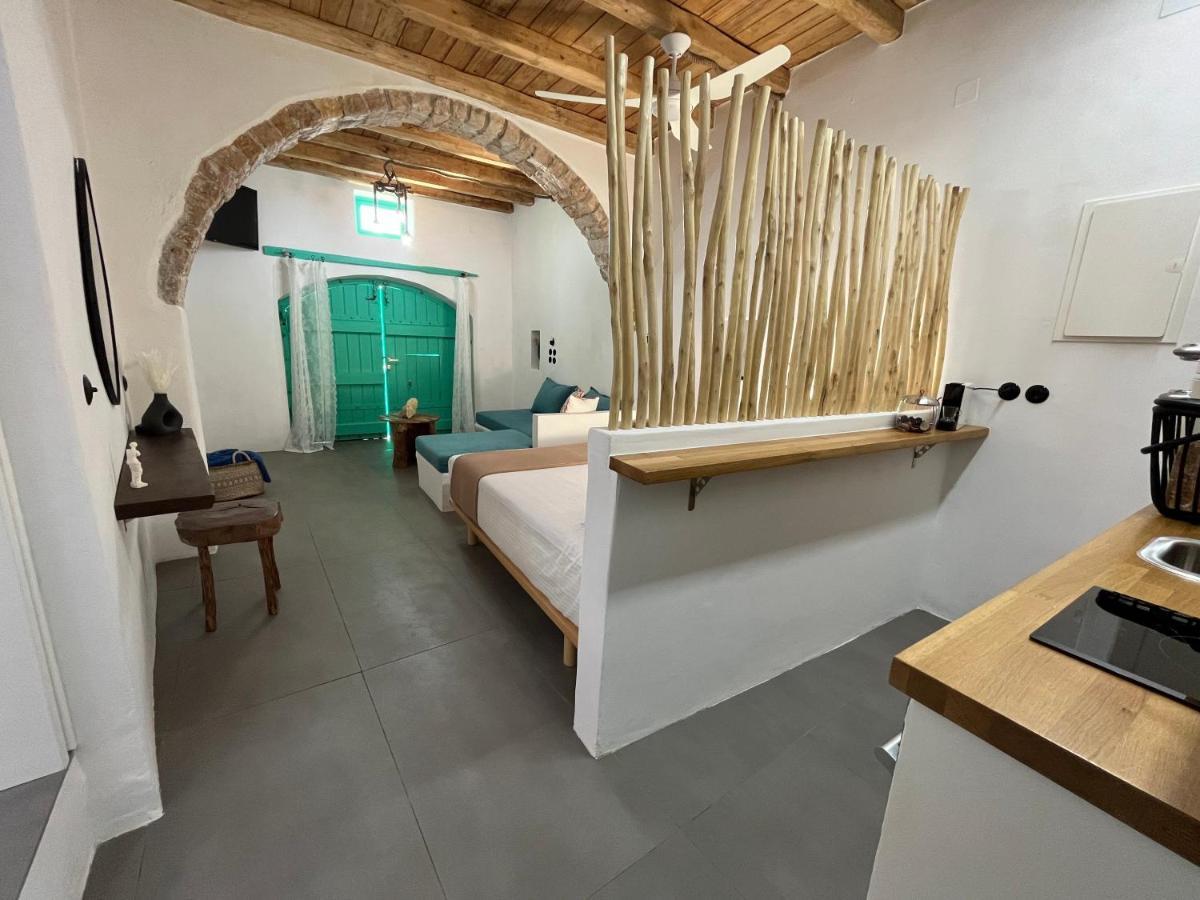 White Coral Villa Klima  ภายนอก รูปภาพ